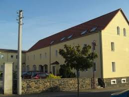 Neu im starterfeld waren die aufsteiger falkenhainer sv. 4 Zimmer Wohnung Zu Vermieten Wedniger Strasse 6 04668 Grimma Ot Hohnstadt Grimma Mapio Net