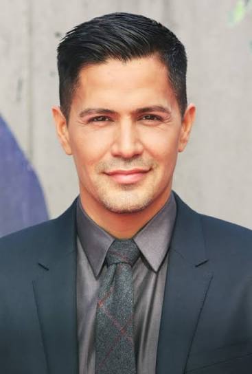 Jay Hernandez