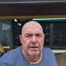 I have raced with racing pigeons for 30 years... Now i have my first  Birmingham rollers. But i have problems getting them in after flying. How  much food do you give them ,