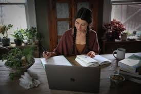 Becoming an herbalist includes clinical herbalism, manufacturing herbal products, medicinal plant farming, wildcrafting, teaching, writing and more. The Truth About Herbal Certification Chestnut School Of Herbal Medicine