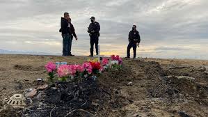 At least nine people were killed when a tour bus collided with a truck in glenn county, california, said california highway patrol officer timothy howath. 9 Killed In Tragic New Year S Crash Kmph