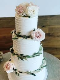 Textured Buttercream Wedding Cake Paris Themed Cakes Buttercream Wedding Cake White Wedding Cakes