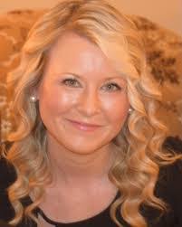 Melissa Hoffman's Instagram, Twitter & Facebook