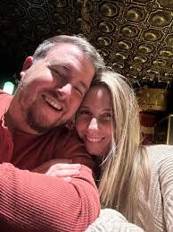 Lacey Beeson (@vacationdazebylace) • Instagram photos and videos