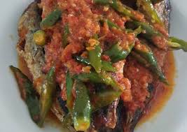 Sajikan selagi hangat supaya rasanya lebih nikmat. Resep Ikan Goreng Balado Cabe Ijo Lezat Kreasi Resep Ikan