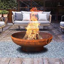 Sturdy design with special pattern ideal for warmth, bbq andcooling drinks and food in patio/garden/yard Gobi 70cm Rust Fire Pit