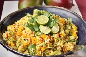 Indischer Reis Salat Mit Mango Und Limetten Dressing Rezept Indische Kochrezepte Salat Und Salat Mit