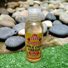 Cuka apel banyak diminati karena berbagai manfaatnya untuk kesehatan dan juga kecantikan. Jual Bragg Apple Cider Vinegar Cuka Apel Toner 60 Ml Terbaru Juli 2021 Blibli
