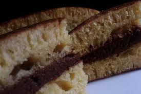 Sannu a hankali sai ka fara aika mata text ta ido kuma zuwa lokachin ka dan ringa tambayarta cewa wai wane mai tsananin sa,a ne ya mallaki zuciyar wannan tsadaddiyar yarinyar ? Yadda Ake Japanese Pancake Doyaraki Japanese Pancake Pancakes Desserts