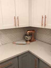Copper Kitchen Two Tone Cabinets Two Tone Kitchen Rose Gold Kitchen Copp Cabinets Copp Copper Gold Gold Kitchen Rose Gold Kitchen Copper Kitchen