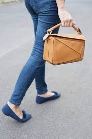 Maybe you would like to learn more about one of these? Loewe Puzzle Light Caramel Women S Fashion Bags Wallets Tote Bags On Carousell