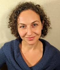 Edna Novak's Instagram, Twitter & Facebook