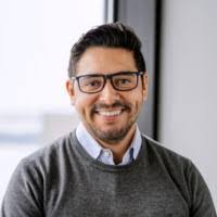 Alberto Jesus's Instagram, Twitter & Facebook