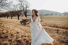 Das brautkleid stellt für die meisten damen eines der wichtigsten kleidungsstücke in ihrem leben dar. Brautmode Der Hochzeitsladen Burgenland