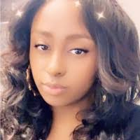 Danielle Mangum's Instagram, Twitter & Facebook