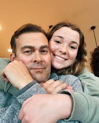 Evie Sanchez (@evie.sanchez) • Instagram ဓာတ်ပုံများနှင့် ဗီဒီယိုများ