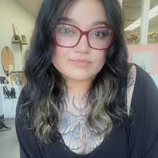 Is the R2 SD card not working as expected?