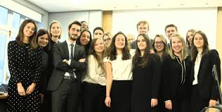 Le master « droit public » est une formation généraliste : Master Droit International Et Europeen Affaires Et Concurrence Bilingue