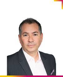 Rodrigo Puentes's Instagram, Twitter & Facebook