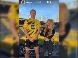 .публикаций — посмотрите в instagram фото и видео erling braut haaland (@erling.haaland). Pamela Reif Posiert Neben Bvb Spieler Ein Detail Macht Fans Stutzig People