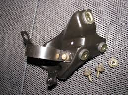 Where is fuel filter for 2001 honda civic lx. 96 97 98 99 00 Honda Civic Oem Fuel Filter Bracket Autopartone Com