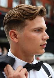 Wavy Blonde Undercut Gaya Rambut Pria Ide Potongan Rambut Rambut Alami