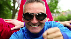 Lachy Shrunk The Wiggles & The Wiggly Singing Symphony