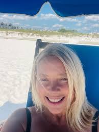 Stacey Lott's Instagram, Twitter & Facebook