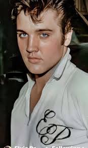 Krissie James's Instagram, Twitter & Facebook