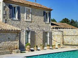 location saisonniere grande villa vacances avec piscine privee maison de charme a louer saint martin de crau maisons de charme villa vacances piscine privee