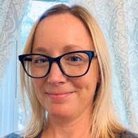 Amy Conger's Instagram, Twitter & Facebook