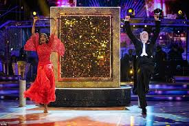 Ranvir singh and giovanni pernice were the. Strictly Come Dancing 2020 Final Bill Bailey And Oti Mabuse Are Crowned Winners Daily Mail Online
