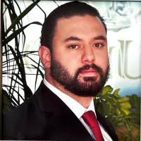 40+ perfiles de «Abelardo Morales»