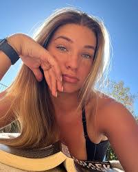 Madison Shaffer's Instagram, Twitter & Facebook