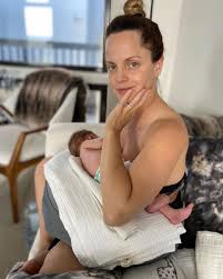 Полное имя — мена александра сувари (mena alexandra suvari). Mena Suvari Facebook