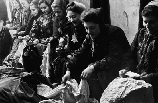 Women during the Holocaust: Photographs | Holocaust Encyclopedia