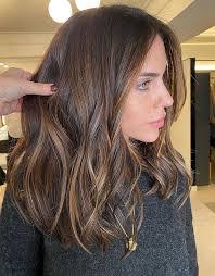 Sheila Braga's Instagram, Twitter & Facebook