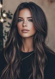 Rebecca Sahm's Instagram, Twitter & Facebook