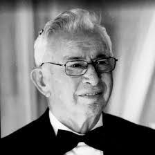 Ernie Weiss's Instagram, Twitter & Facebook