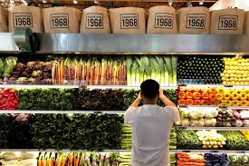 Yes, it can be obnoxious to be this serious about vegetables (and tonics and bone broth cleanses), but the truth is, most of us could use a bit more pep in our step when it comes to good nutrition. Why Health Food Store Erewhon Might Take Over The World