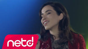 Burcu Gunes Yoh Yoh Turkusu Dinle Ve Cep Telefonuna Veya Mobil Cihazina Bedava Mp3 Muzik Indir Http Ceptenmp3 Net Burcu Gu Muzik Muzik Videolari Sarkilar