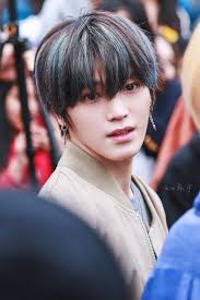 Looking for blue black hair color ideas? Leah On Twitter Taeyong Blue Hair Holds A Special Place In My Heart Because It Looks Like Gatorade íƒœìš©