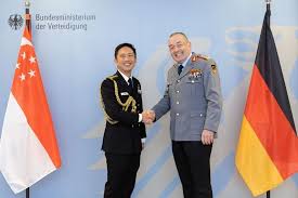 Chief of Defence Force (CDF), Vice Admiral (VADM) Aaron Beng, made his  introductory visit to Germany from 2 to 5 Apr. VADM Beng was hosted by  General (GEN) Carsten Breuer, Inspector General