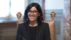 Furbetti del cartellino, la ministra dadone: Fabiana Dadone Chi E Il Nuovo Ministro Della Pa Quifinanza