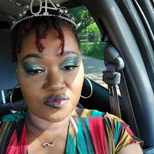 Kenisha Murray's Instagram, Twitter & Facebook