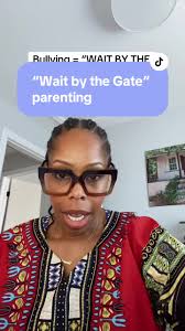 #stitch with @mailletfam Hugs to that little boy im the video I watched cuz  NO ONE ahiild wxperience that. Im all about conflict resolution and getying  parents involved! #bullyingawareness #bullying ...