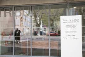Les difficultés km 128,5 : Alpes De Haute Provence Digne Les Bains Yoann A T Il Facilite Le Cambriolage De La Villa Familiale