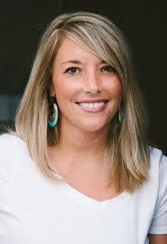 Brianne Phillips's Instagram, Twitter & Facebook