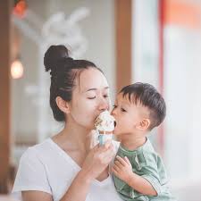 Anak alami batuk dan pilek? Benarkah Es Krim Bikin Batuk Dan Pilek Pada Anak Berikut Jawaban Dokter Parenting Fimela Com