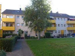 Helle 3 zimmer wohnung mit balkon in ruhiger lage. 3 Zimmer Wohnung Zum Verkauf 53123 Bonn Duisdorf Rochusstrasse 85 Mapio Net
